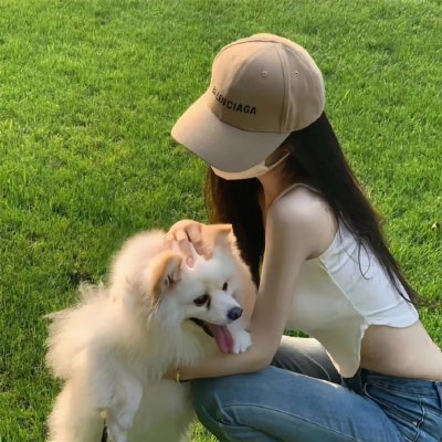 怪诞女孩